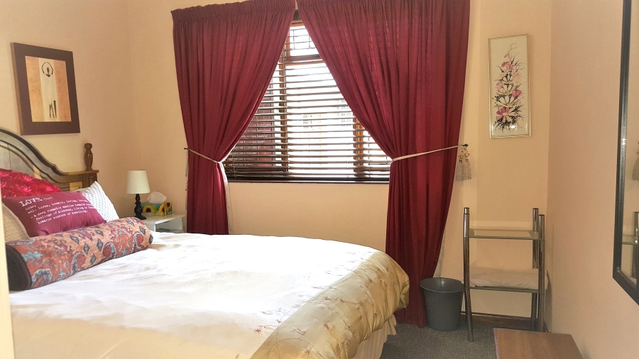 4 Bedroom Property for Sale in Paarl North Western Cape